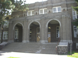 Bend-La Pine Schools Education Center